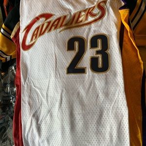 Lebron James Cavs Jersey